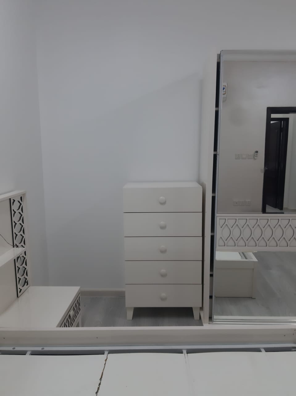 فك وتركيب غرف نوم بالدمام 0548933373 عبير الخليج افضل شركه فك وتركيب فك وتركيب غرف نوم بالدمام 0548933373 عبير الخليج افضل شركه فك وتركيب
